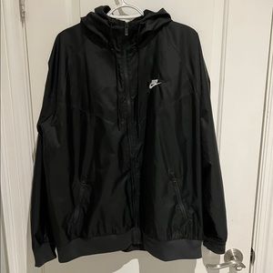 NIKE WINDBREAKER